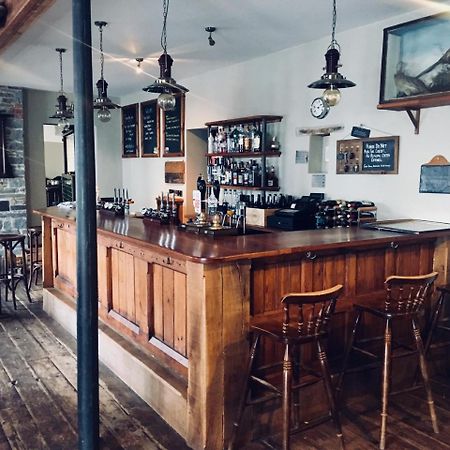 Llanstephan  Inn At The Sticks מראה חיצוני תמונה
