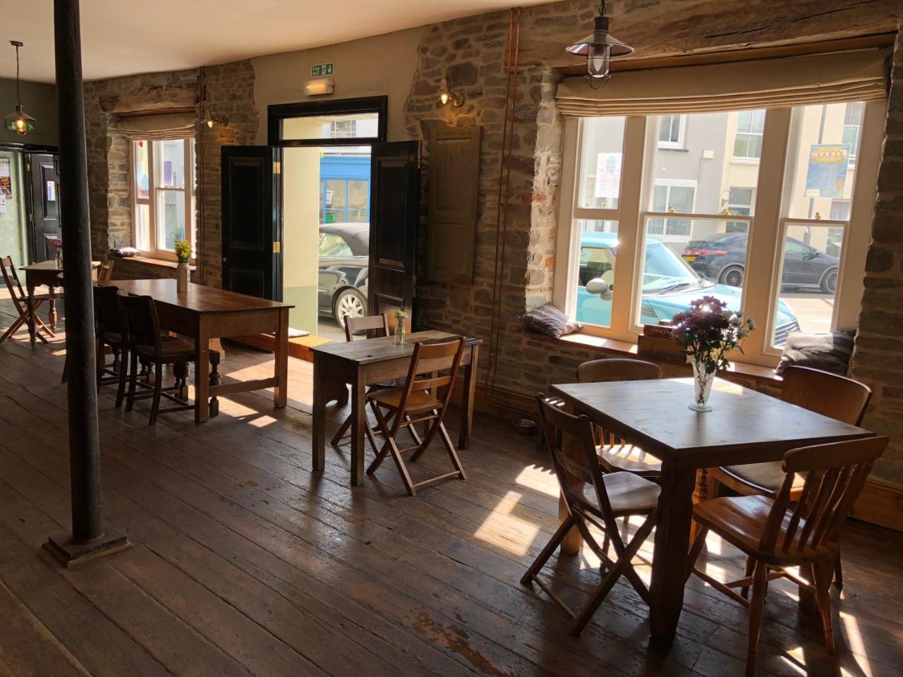 Llanstephan  Inn At The Sticks מראה חיצוני תמונה