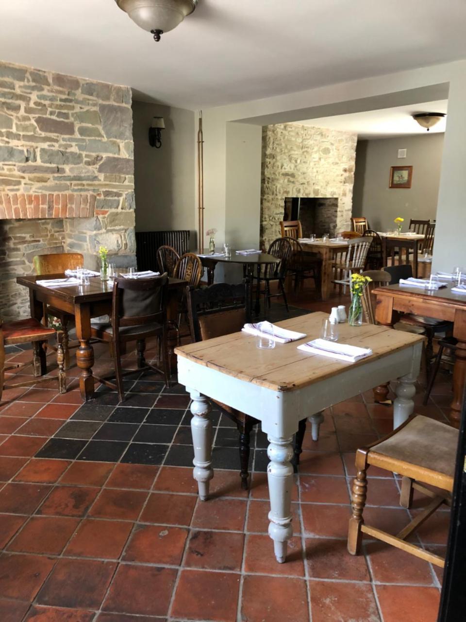 Llanstephan  Inn At The Sticks מראה חיצוני תמונה